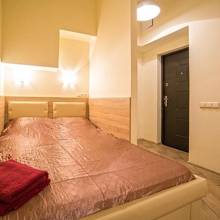 Apartment On Rappoporta 7A-4 Λβιβ Εξωτερικό φωτογραφία